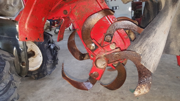 รถพรวนดินสาดออกข้าง ยกร่อง ใบตีดินสวยๆๆพร้อมใช้งาน