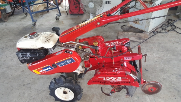 รถพรวนดินสาดออกข้าง ยกร่อง ใบตีดินสวยๆๆพร้อมใช้งาน