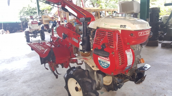 รถพรวนดินสาดออกข้าง ยกร่อง ใบตีดินสวยๆๆพร้อมใช้งาน