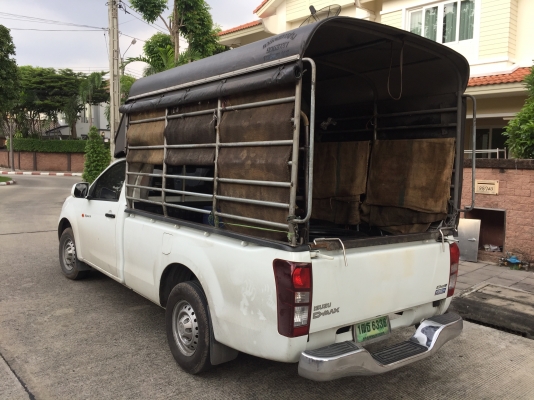 ยาง Bridgestone 215 70 15 ปี16 ดอกเต็ม ไม่มีปะ ใช้ยาว ราคาไม่แพง