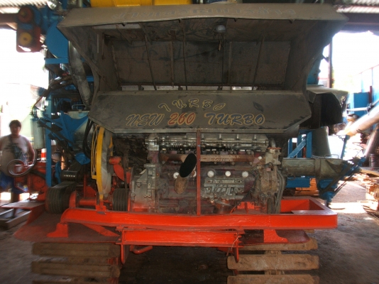 ขายรถเกี่ยวข้าวปานเจริญ อุ้ม 2.5 ตัน เครื่องยนต์ JO8C(II) ปั้มไดกิ๊นส์ เบอร์ 22 ตัวเดิน 12 Ht