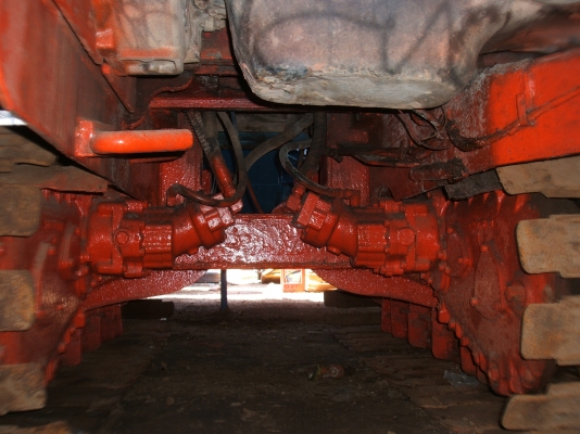 ขายรถเกี่ยวข้าวปานเจริญ อุ้ม 2.5 ตัน เครื่องยนต์ JO8C(II) ปั้มไดกิ๊นส์ เบอร์ 22 ตัวเดิน 12 Ht