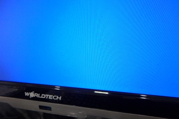 LED TV Worldtech ขนาด 19 นิ้ว รุ่น WT-TV19W1 มีรีโมท คู่มือ กล่อง สภาพใหม่