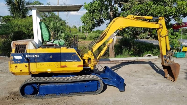ขายด่วนรถแบคโฮKOMATSUโคมัสซูรุ่นยอดนิยมสวยๆPC20-6เครื่องโคมัสซู3D84เครื่องดีปั่มแรงรถนอกเพิ่งนำเข้ามาใหม่ยังไม่เคยใช้งานในเมืองไทยเลย