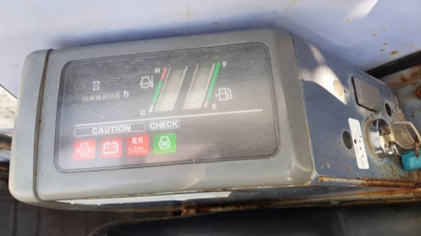 ขายด่วนรถแบคโฮKOMATSUโคมัสซูรุ่นยอดนิยมสวยๆPC28U-2ไฟฟ้าครบเครื่องโคมัสซู3D84เครื่องดีคอลโทลน้ำมันสั่นปั่มแรงรถนอกเพิ่งนำเข้ามาใหม่ยังไม่เคยใช้งานในเมืองไทยเลย