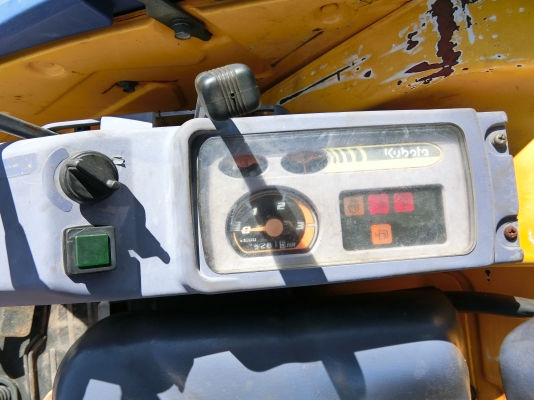 KUBOTA U25-3 ขนาดPC-25 คอลโทนสั้นปั๊มนิ้วมีลายหัวแย๊ก รถเก่านอกมีเอกสารใบอินวอย☎️ติดต่อ 085-5632278 (ราคาต่อรองได้)
