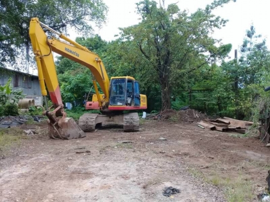 ขาย 595,000 บาท KOMATSU PC200-6 เครื่องดี ปั้มแรง โช่หนา เอวแน่น เอกสารเล่มทะเบียน รถอยู่ จ.ภูเก็ต โ
