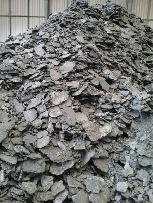 ขายขี้ตัดแก็สครับมีเยอะ2000ตันครับสนใจให้ราคา3.5บาทมานะครับ0993541541