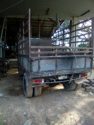 ขายด่วน อีแต๋น หกล้อ เครื่อง 88 แรงม้า พร้อมใช้งานถูกๆ ขายด่วน อีแต๋น หกล้อ เครื่อง 88 แรงม้า พร้อมใช้งานถูกๆ