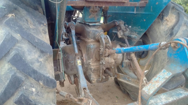 ขายford 6610 t6 ขายford 6610 t6