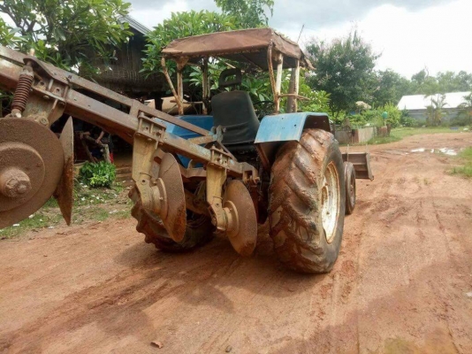 Ford6610 เสื้อลาย ปั้มเหลี่ยม ไอดีกลม หาง3 ใบดัน เล่มพร้อมโอน