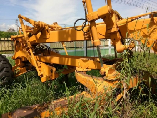 รถเกรด รถบด รถแทรกเตอร์