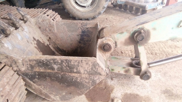 รถแบคโฮ KOBELCO SK200 M8 SUPER