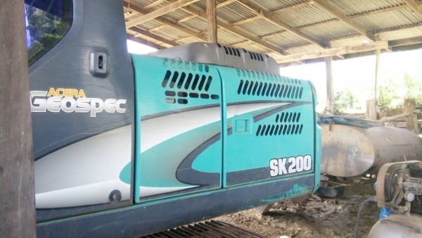รถแบคโฮ KOBELCO SK200 M8 SUPER
