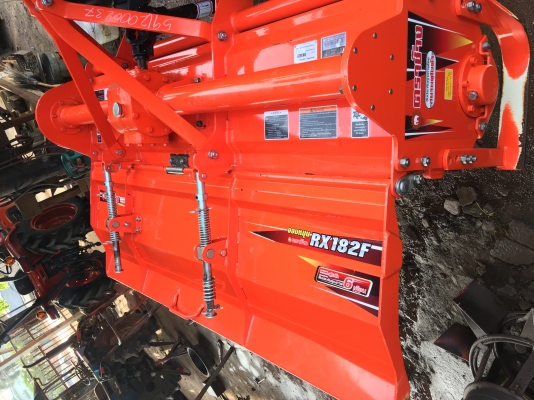 ขาย L4708DT พร้อมใบดันหน้า+โรตารี่ รถ180ช.ม. ปี59 เดิมทั้งคัน รถเกรดAสภาพ98\% เหมือนได้รถใหม่