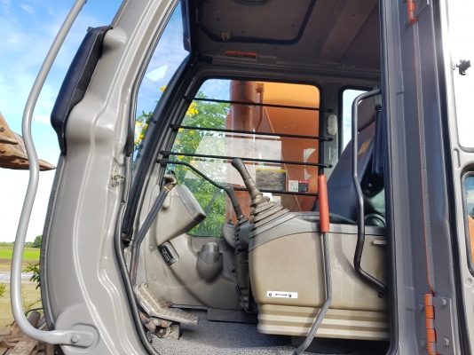 ขายHitachi ZX200-1