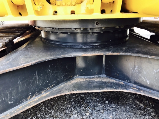 รถขุดPC130-8..สภาพใหม่สวย เดิมๆรถใช้น้อยแค่2927 ช.ม.เอกสารพร้อมขึ้นเล่ม