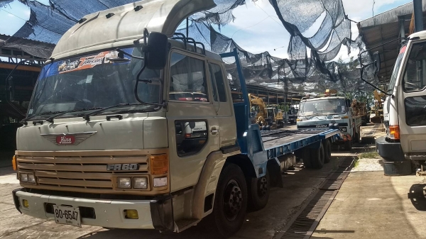 hino TR60   ลาก สวยพร้อมใช้