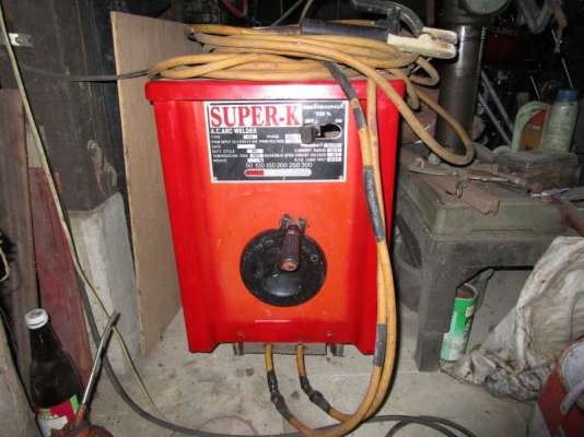 ตู้เชื่อม 300A แบบขดลวด มือ2สภาพตามรูป