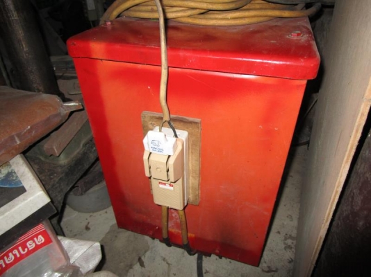 ตู้เชื่อม 300A แบบขดลวด มือ2สภาพตามรูป