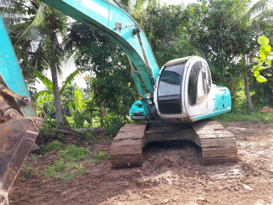 ขายด่วน KOBELCO SK200 MART 5 ไฟห้าอยู่ ช่วงล่างสวย เอวแน่น รถพร้อมใช้งาน เอกสารเล่มทะเบียน สนใจโทรสอบถาม 093-0764943  088-3223272 K ตั้ม