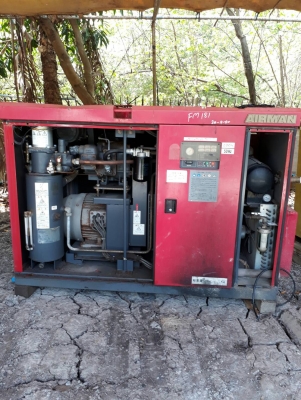 ปั๊มลมแบบสกรู AIRMAN SMS22 เก่าญี่ปุ่น มีdryerในตัว