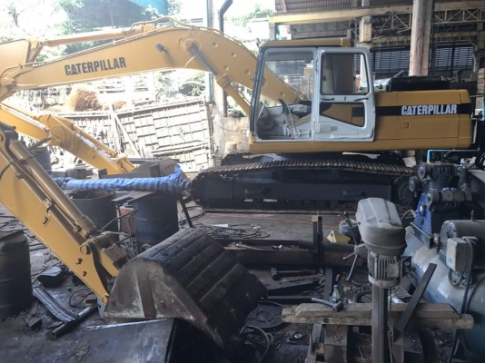 ขายด่วน!! รถแบคโฮCat322 v2 สภาพสวย ใช้งานได้ดี