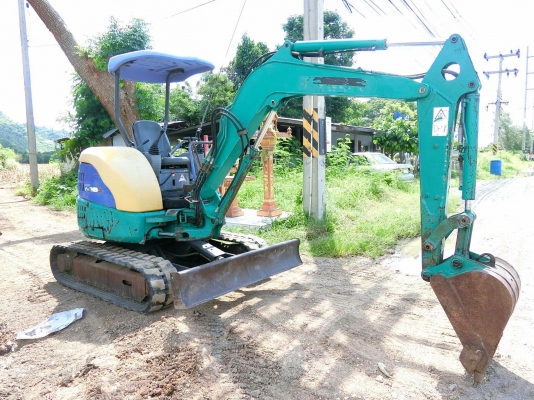 KOMATSU 27MR-1 <คอลโทนสั้นปั๊มนิ้ว> รถเก่านอกมีเอกสารใบอินวอยพร้อม☎️ติดต่อ 085-5632278 <ราคาต่อรองได้>