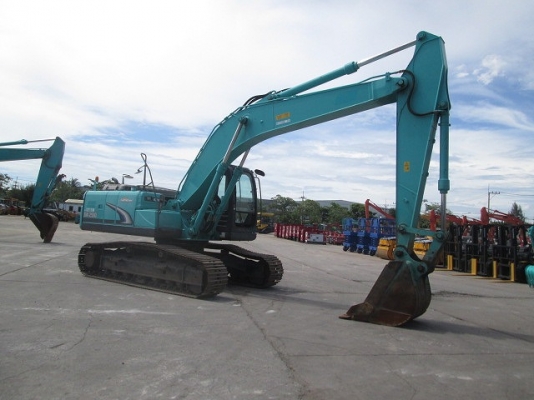 ขายรถขุด Kobelco รุ่น SK200-8 มือสองนำเข้าจากญี่ปุ่น สภาพสวย และยังไม่เคยใช้งานในไทย