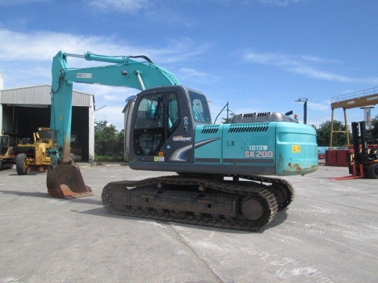 ขายรถขุด Kobelco รุ่น SK200-8 มือสองนำเข้าจากญี่ปุ่น สภาพสวย และยังไม่เคยใช้งานในไทย