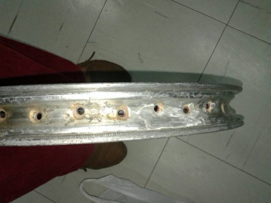 ล้อ DID profressional มือสองเหลือวงเดียว