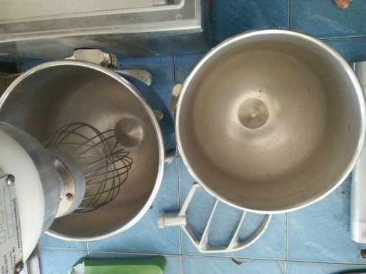 เครื่องตีแป้ง  ความจุ 10 กิโล20ลิตร