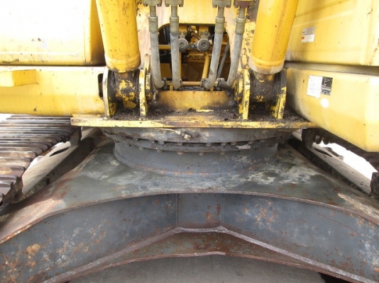 ขายรถขุด Komatsu รุ่น PC200-8 มือสองนำเข้าจากญี่ปุ่น สภาพสวย ยังไม่เคยใช้งานในไทย