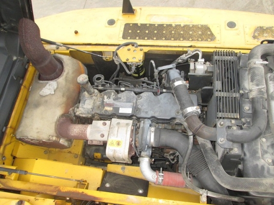 ขายรถขุด Komatsu รุ่น PC200-8 มือสองนำเข้าจากญี่ปุ่น สภาพสวย ยังไม่เคยใช้งานในไทย