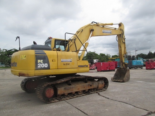 ขายรถขุด Komatsu รุ่น PC200-8 มือสองนำเข้าจากญี่ปุ่น สภาพสวย ยังไม่เคยใช้งานในไทย