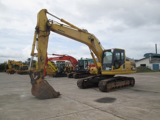 ขายรถขุด Komatsu รุ่น PC200-8 มือสองนำเข้าจากญี่ปุ่น สภาพสวย ยังไม่เคยใช้งานในไทย