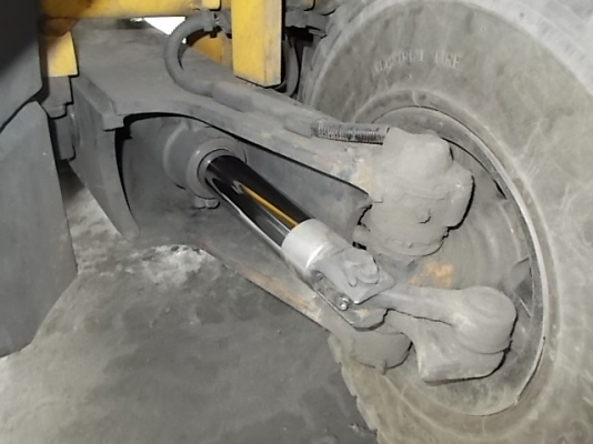 โฟล์คลิฟท์ดีเซล-เบนซิน มิตซูบิชิ 2 - 3 ตัน 062-709-1747