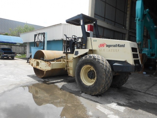 ขายรถบดสั่นสะเทือนขนาด 10 ตัน Ingersoll Rand รุ่น SD100D มือสองสภาพสวย ยังไม่เคยใช้งานในไทย