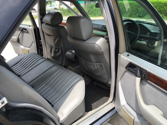 ขาย E200 benz w124 ปี 96