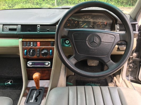 ขาย E200 benz w124 ปี 96