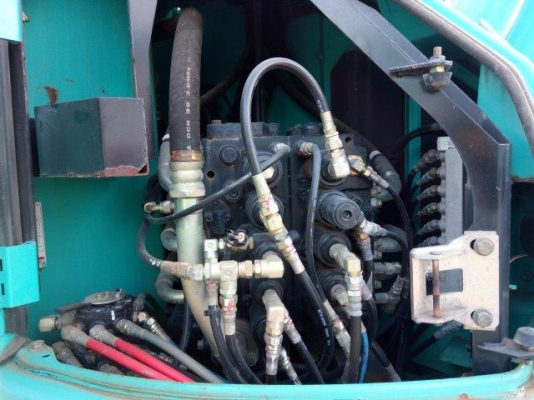 รถปูยาง SUMITOMO HB25W แบบล้อยาง มือสองญี่ปุ่น