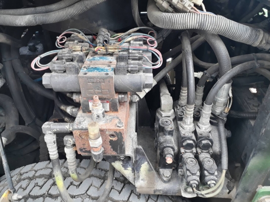 รถปูยาง SUMITOMO HB25W แบบล้อยาง มือสองญี่ปุ่น