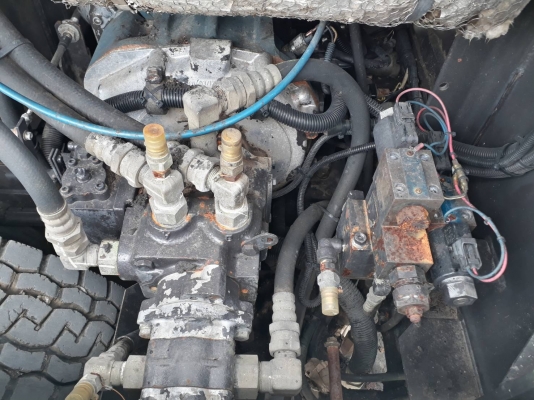 รถปูยาง SUMITOMO HB25W แบบล้อยาง มือสองญี่ปุ่น