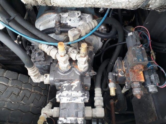 รถปูยาง SUMITOMO HB25W แบบล้อยาง มือสองญี่ปุ่น