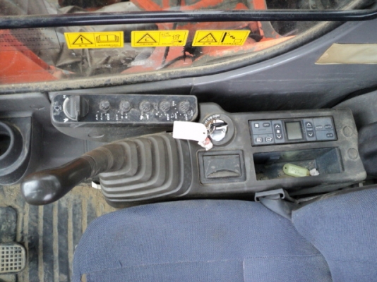 รถปูยาง SUMITOMO HB25W แบบล้อยาง มือสองญี่ปุ่น