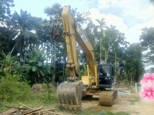 ขายรถแบคโฮ K0BELCO SK200-/// เอกสารอินวอย ระบบไฟเต็ม ราคา 980000