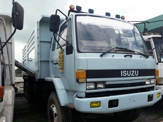 ขายถูก ISUZU ROCKY 240 แรงม้า คัชซี FXZ เครื่อง6SD1รถพร้อมใช้ เอกสารพร้อมโอน โทร 081-1841942 ครับ