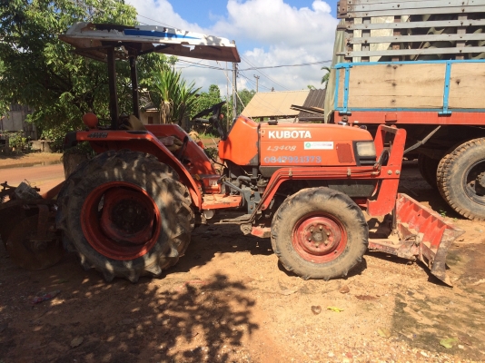 ขายถูก คูโบต้า L3408 พร้อมงานใช้ แถมใบดันและผานพรวน