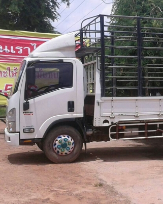 หกล้อ อีซูชุ NPR150ยูโร.3.ปี52ช่างยาว 5m รถห้าง สภาพนางฟ้าสวยกิ๊ปเดิมๆใช้งานน้อย.วิ่ง160,&times;&tim