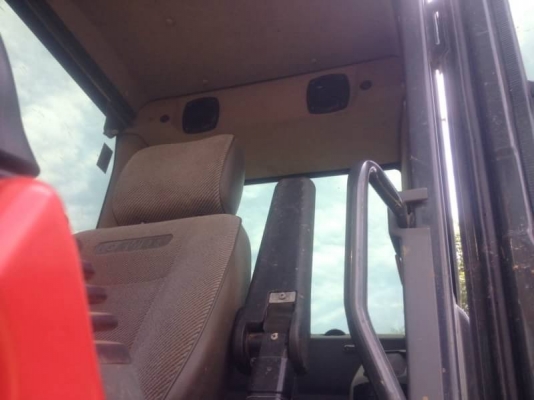 ขาย 2,090,000 บาท KOMATSU PC200-MO ทำงาน 8,000 ชม. เครื่องดี ปั้มแรง โช่หนา เอวแน่น ไฟฟ้าครบ เอกสารเล่มทะเบียน  รถอยู่ จร้อยเอ็ด โทร&amp;ไอดีไลน์ 0610710295